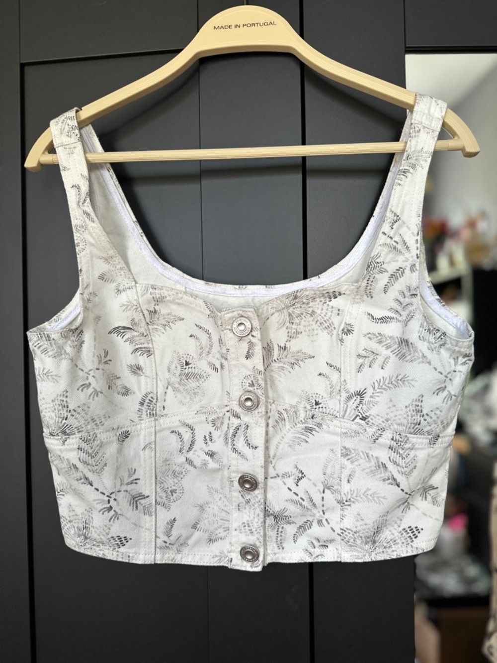 French Connection White Cream Denim Floral Button-Front Crop Top